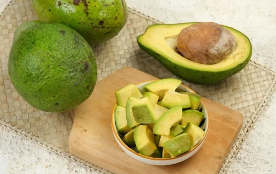 Kaya Nutrisi, Ini 5 Manfaat Alpukat bagi Kesehatan Tubuh