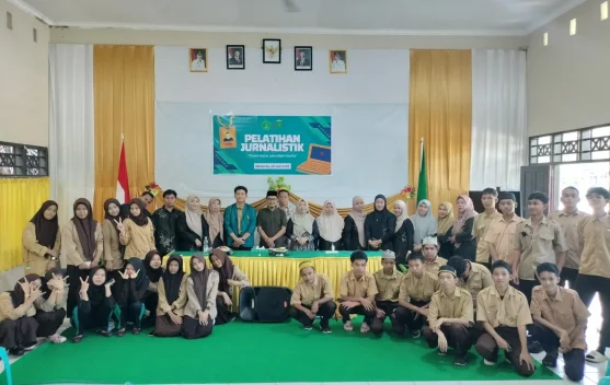 Cetak Siswa Produktif Selama Liburan, MAN Lutra Gelar Pelatihan Jurnalistik