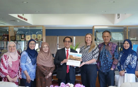 Konsul Jenderal Australia di Makassar Kunjungi Unhas, Perkenalan Secara Resmi