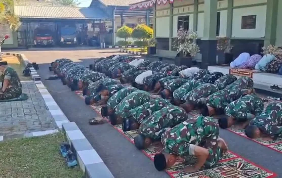 Air Makin Sulit, Prajurit Kodim 1422 Maros Bersimpuh Memohon Turunnya Hujan