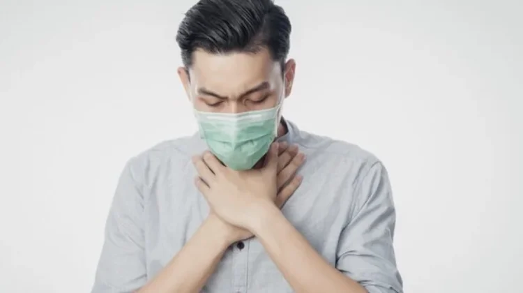 Tips Cegah Radang Tenggorokan Selama Bulan Puasa