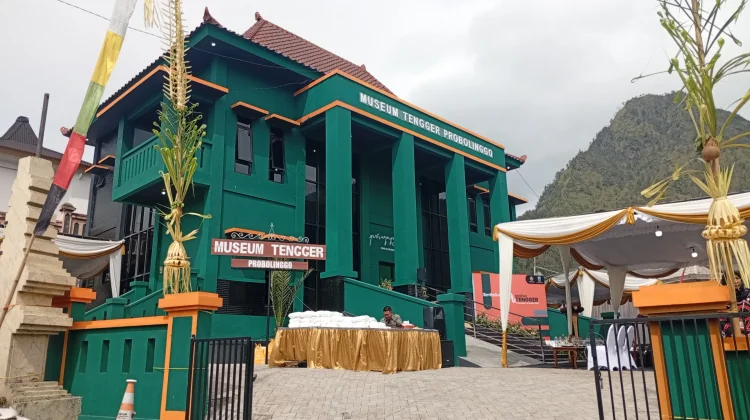 Pemkab Probolinggo Sediakan Lima Titik Parkir Resmi di Bromo