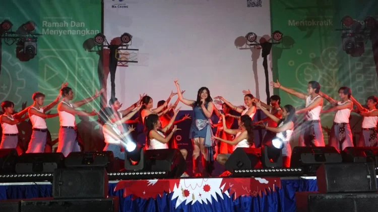 Inaugurasi Ma Chung, Tampilkan Bakat Mahasiswa Baru dan Talenta Muda Berprestasi