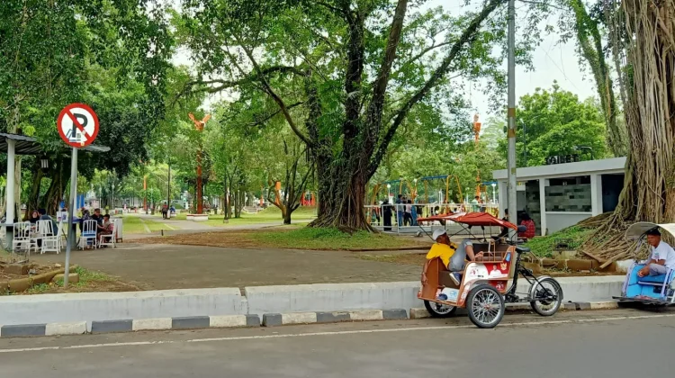 Dishub Kota Malang Imbau Warga Tidak Parkir Sembarangan