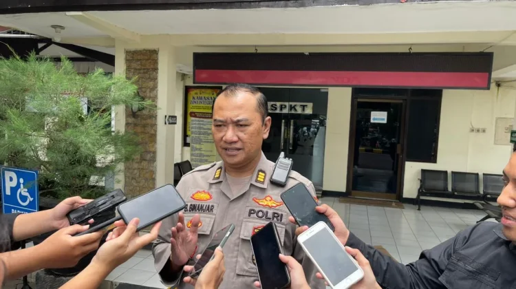 Polisi Bongkar Produksi Petasan Ilegal di Malang