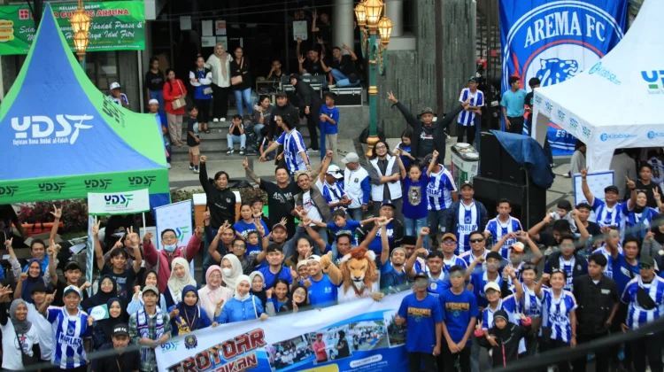 Trotoar Kebaikan YDSF Hadirkan Aksi Berbagi di Kayutangan Heritage