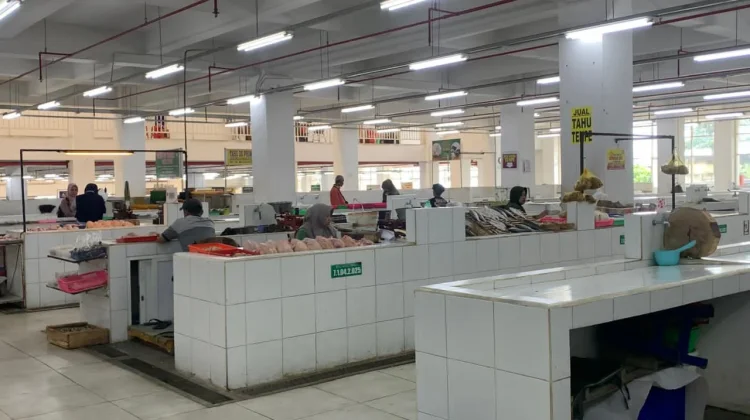 Pemkot Batu Bagikan 3.000 Voucher Diskon di Pasar Induk Among Tani