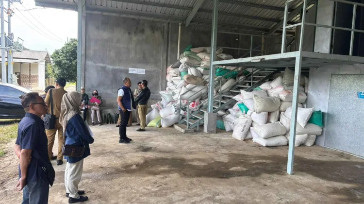 Satgas Pangan Polres Malang Cek Stok Ayam dan Telur