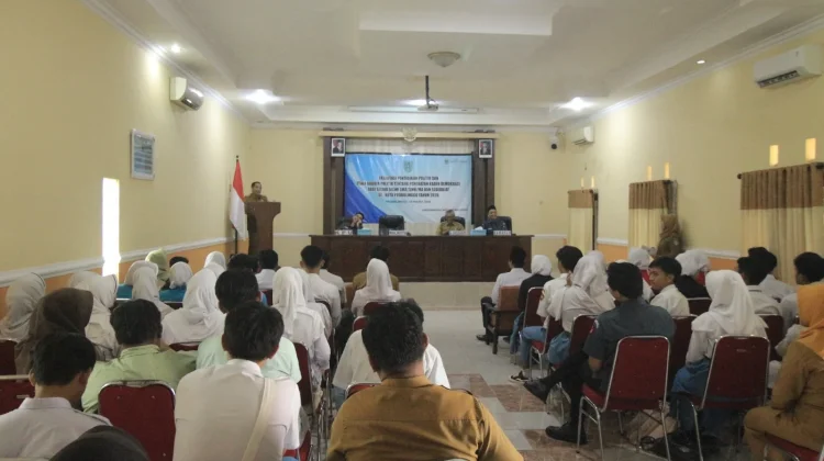 Pemkot Probolinggo Fasilitasi Penguatan Kader Demokrasi bagi Pelajar