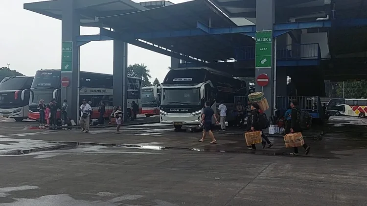 Puncak Arus Mudik Terminal Arjosari Malang Diprediksi 17–18 Maret 2026