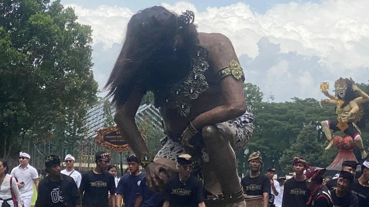 Ogoh-Ogoh Simbol Penyucian Diri jelang Hari Nyepi