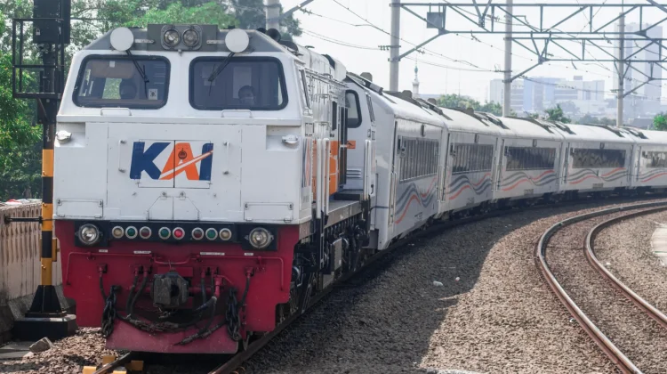 Tips Aman Mudik Menggunakan Transportasi Umum