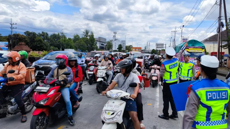 Volume Kendaraan Tol Malang Tembus 22 Ribu per Hari