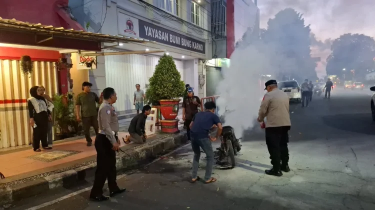 Motor FIZ R Terbakar Diduga Konsleting Pengapian
