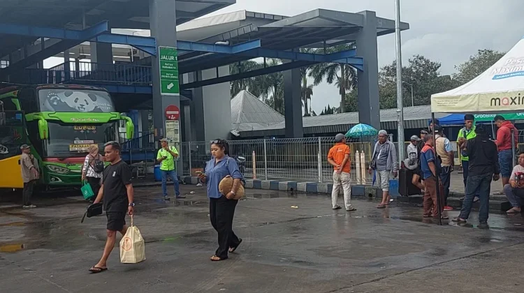 Dua Gelombang Puncak Arus Balik Diprediksi di Terminal Arjosari Malang