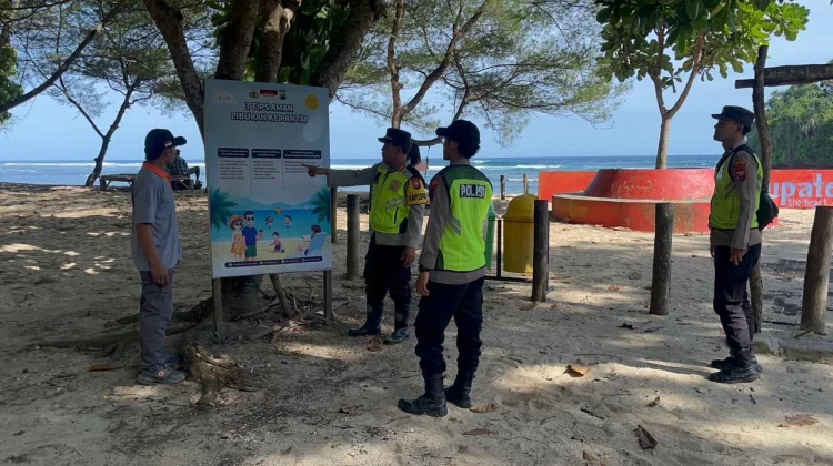 Patroli Pantai Bantur Malang Diperketat H+4 Lebaran