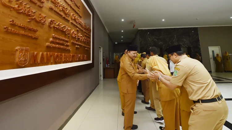 Ribuan ASN Pemkab Pasuruan Berhalal Bihalal dengan Bupati Rusdi