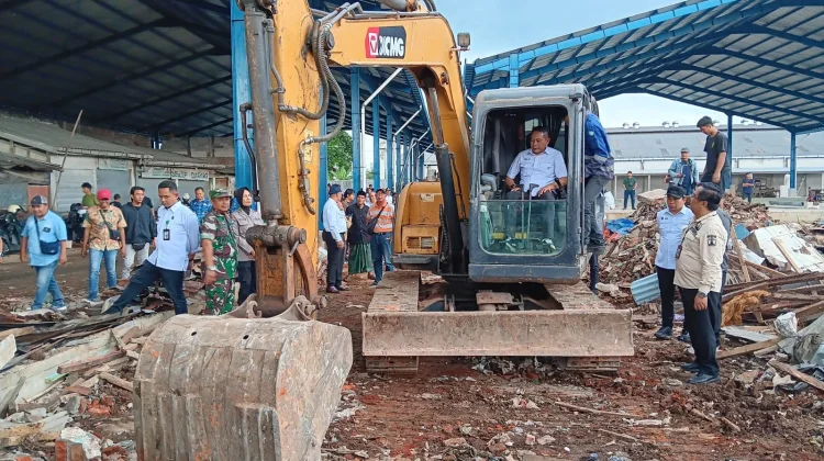 DAK Rp14,9 Miliar Dorong Penataan Pasar Gadang