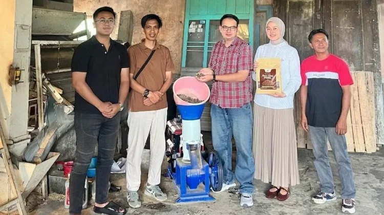 Inovasi Dosen TI UMM: Limbah Sekam Disulap Jadi Energi, Kemasan Jadi Kunci Daya Saing
