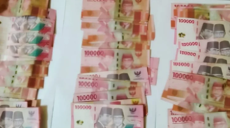 Polsek Rejoso Tangkap 2 Pelaku Curas pada Lansia, 1 Orang DPO