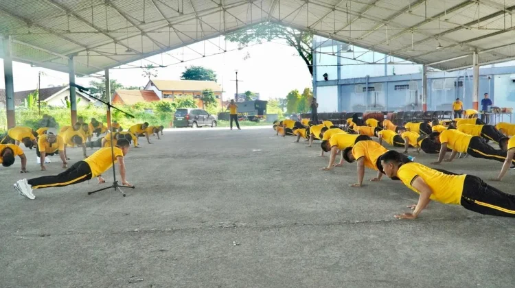 Jaga Kebugaran, Kapolres Pasuruan Ajak Personel Biasakan Olahraga