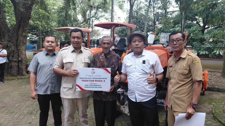 Daulat Pangan Presiden Prabowo, Bantuan Alsintan Dorong Produktivitas Petani