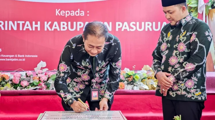 Realisasikan CSR, Bank Jatim Bangun Kembali SDN Petung III Pasrepan yang Ambruk