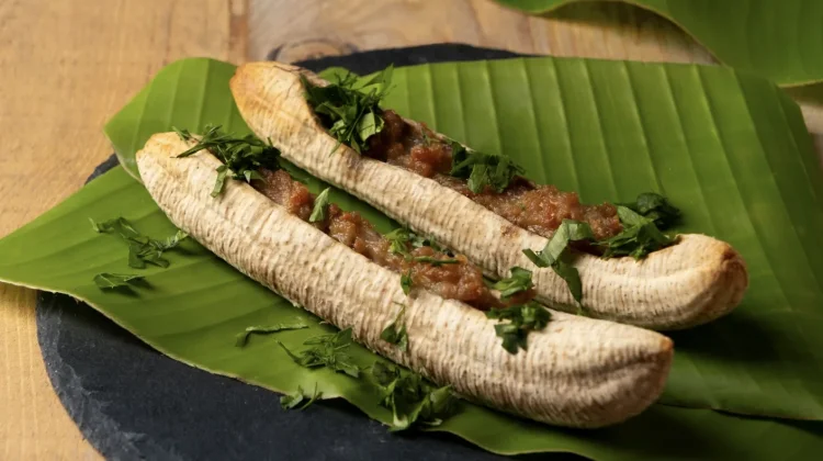 Daun Pisang Dinilai Solusi Dukung Gerakan Zero Waste