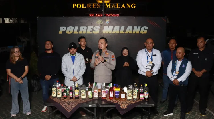 Polres Malang Amankan 54 Suporter karena Diduga Bawa Minuman Keras saat Laga Arema