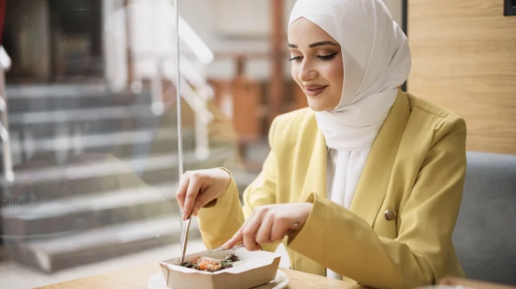 Makanan Halal dan Haram Pengaruhi Kualitas Iman dan Kehidupan
