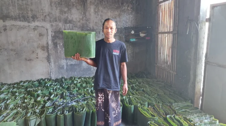 Usaha Daun Pisang Daun Empat Berlian di Jabung Tumbuh Pesat sejak 2019