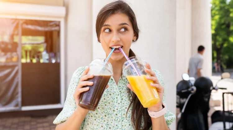 Kenali Perbedaan Soda Diet dan Minuman tanpa Gula
