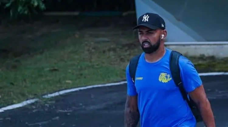 Terima Jamuan dari Persib, Arema FC Bidik Poin di Gelora Bandung Lautan Api