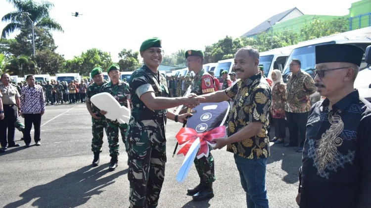 Kodim 0818 Malang Serahkan 60 Truk untuk Koperasi Desa Merah Putih