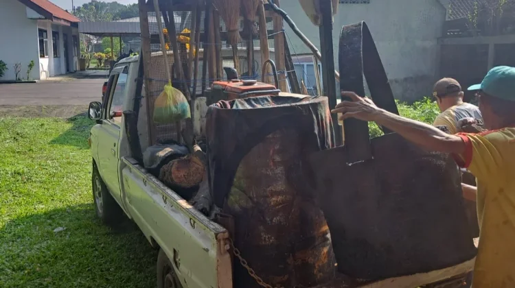 Strategi Distribusi Aspal Percepat Perbaikan Jalan di Pinggiran Malang Selatan
