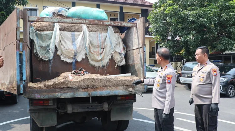 Modus Baru Dugaan Penimbunan Solar Subsidi Terbongkar Polisi Blitar