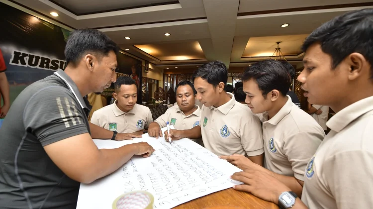 Cetak Pelatih Sepakbola Handal, Pemkab Pasuruan Gratiskan Sertifikasi Lisensi D