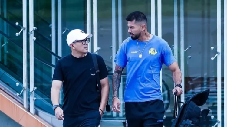 Arema FC Konfirmasi Laga Derby Jatim Lawan Persik Kediri Digelar di Gresik