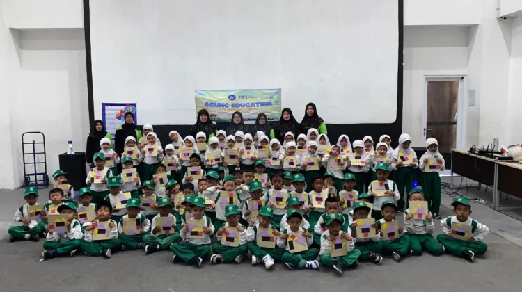 Asah Kreativitas sejak Dini, Siswa TK Al Masyithoh 2 & 8 Berimajinasi dengan Tangram