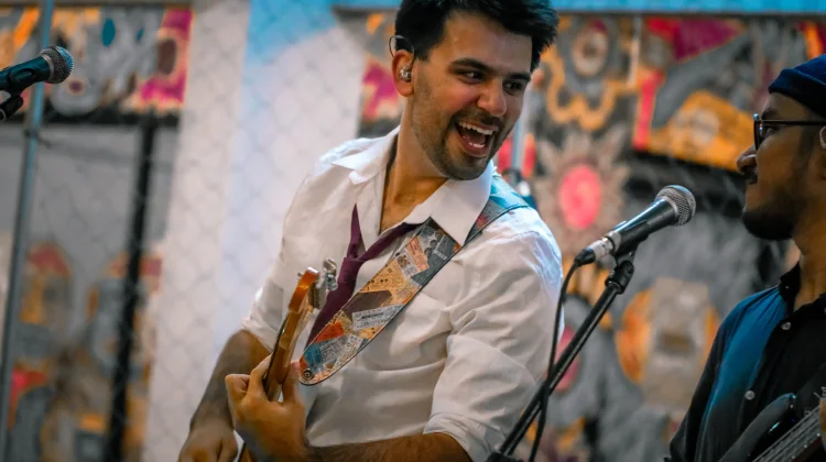 Josh Holmes Sold Out di Jakarta, Bukti Kuat Dukungan Musik Independen Indonesia