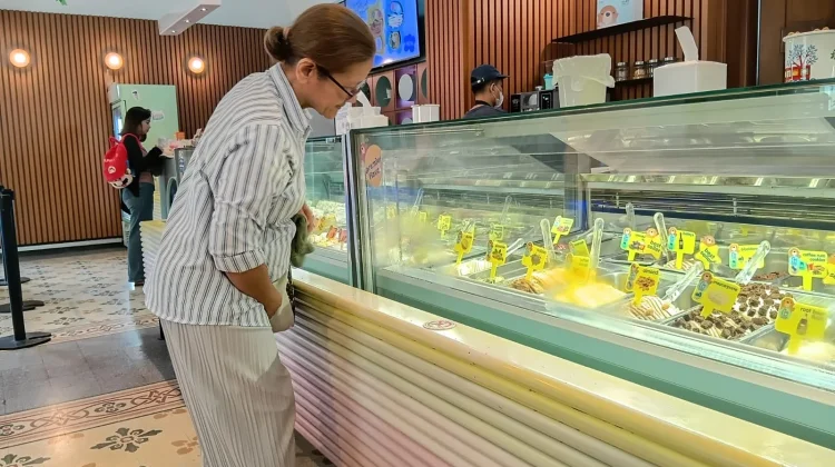 Koono Gelato Malang, Destinasi Manis dengan Konsep Keluarga dan Ruang Santai