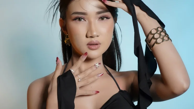 Kiky Aprilia Rilis Single “Katonen”, Angkat Kisah Rindu dan Kenangan Masa Lalu