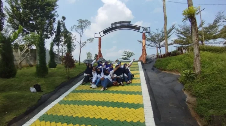 Wisata Gentong Mas Jadi Alternatif Liburan Keluarga di Malang Raya