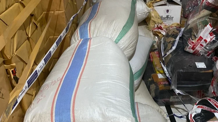 Bea Cukai Malang Gagalkan Penyelundupan Ratusan Kilogram Tembakau Iris Ilegal