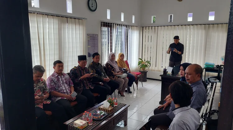 FISIP UNITRI Jalani Asesmen Lapang Akreditasi Unggul
