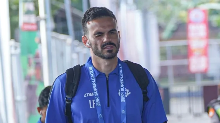 Manajemen Arema FC Resmi Lepas Lucas Frigeri, Kenang Momen Heroik Piala Presiden