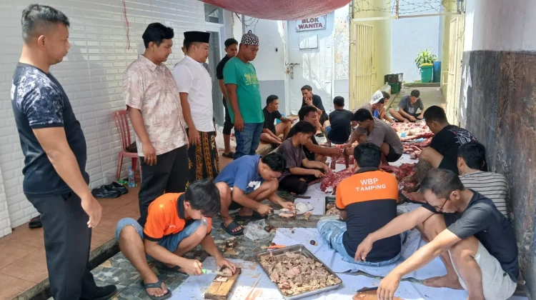 Rutan Bangil Berqurban 3 Sapi dan 9 Ekor kambing