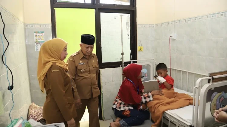 Janji Tingkatkan Infrastruktur, Bupati Malang Inspeksi Puskesmas Gedangan