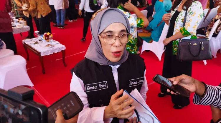 Lansia Jatim Kini Punya Posyandu hingga Bantuan Modal Usaha