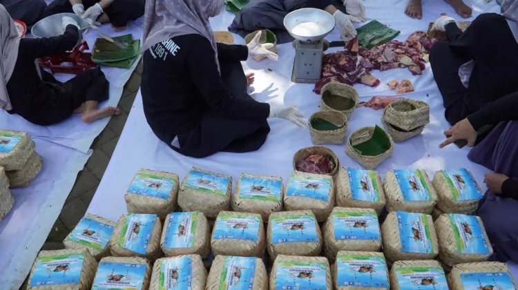 Idul Adha, MTSN 2 Malang Terapkan Pembagian Daging Ramah Lingkungan